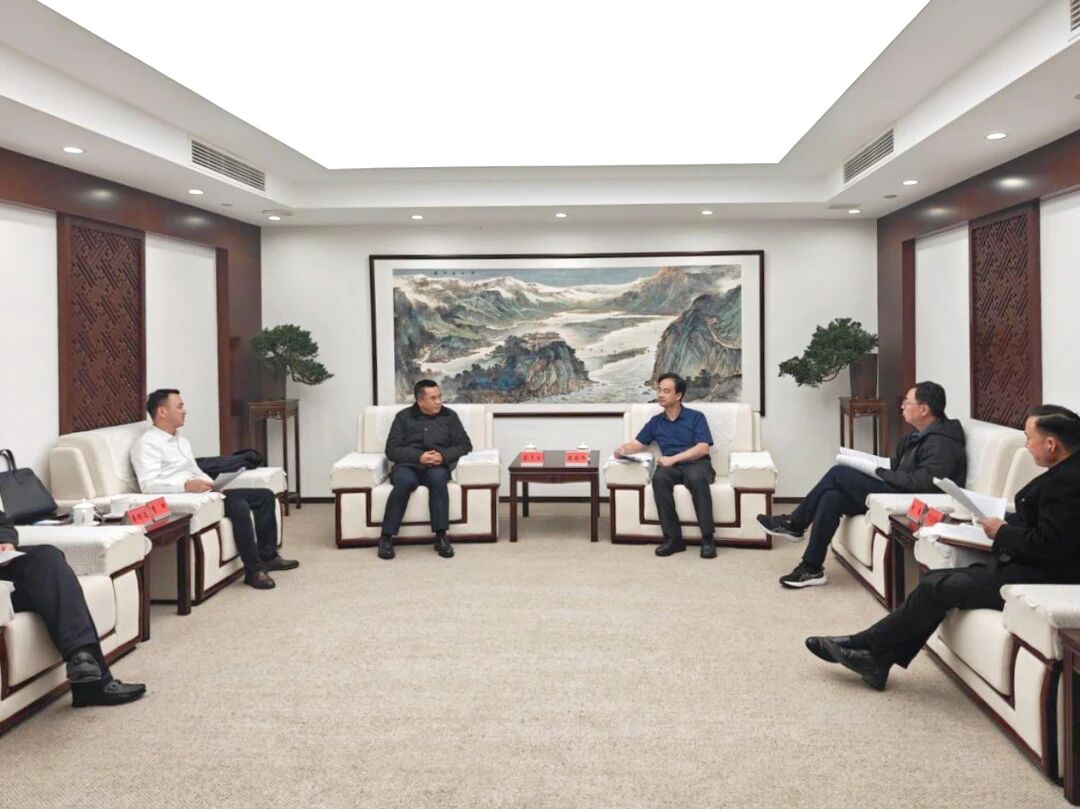 双向赋能 产业共兴 | 恒峰g22运业拜访都江堰市委市政府，共谋产业发展新生态